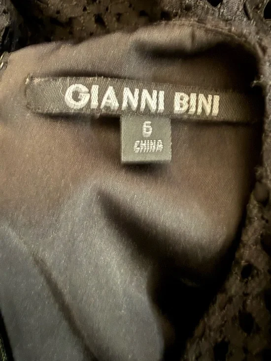 Gianni Bini Black Eyelet Midi Dress with Gold Grommet Detail Size 6 - Picture 6 of 7